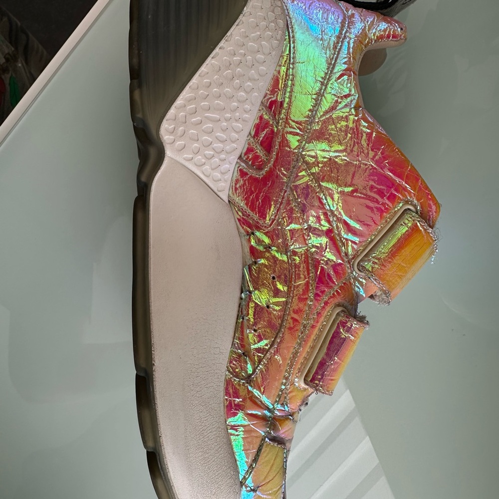 Stella McCartney Iridescent iridescent sneakers woman’s size 6 1/2   - 7 - Picture 9 of 16
